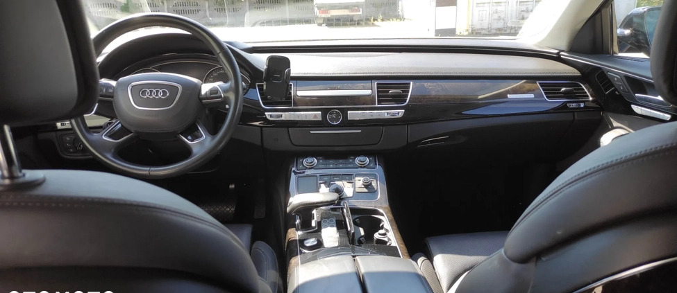 Audi A8 cena 199000 przebieg: 93000, rok produkcji 2017 z Radom małe 254